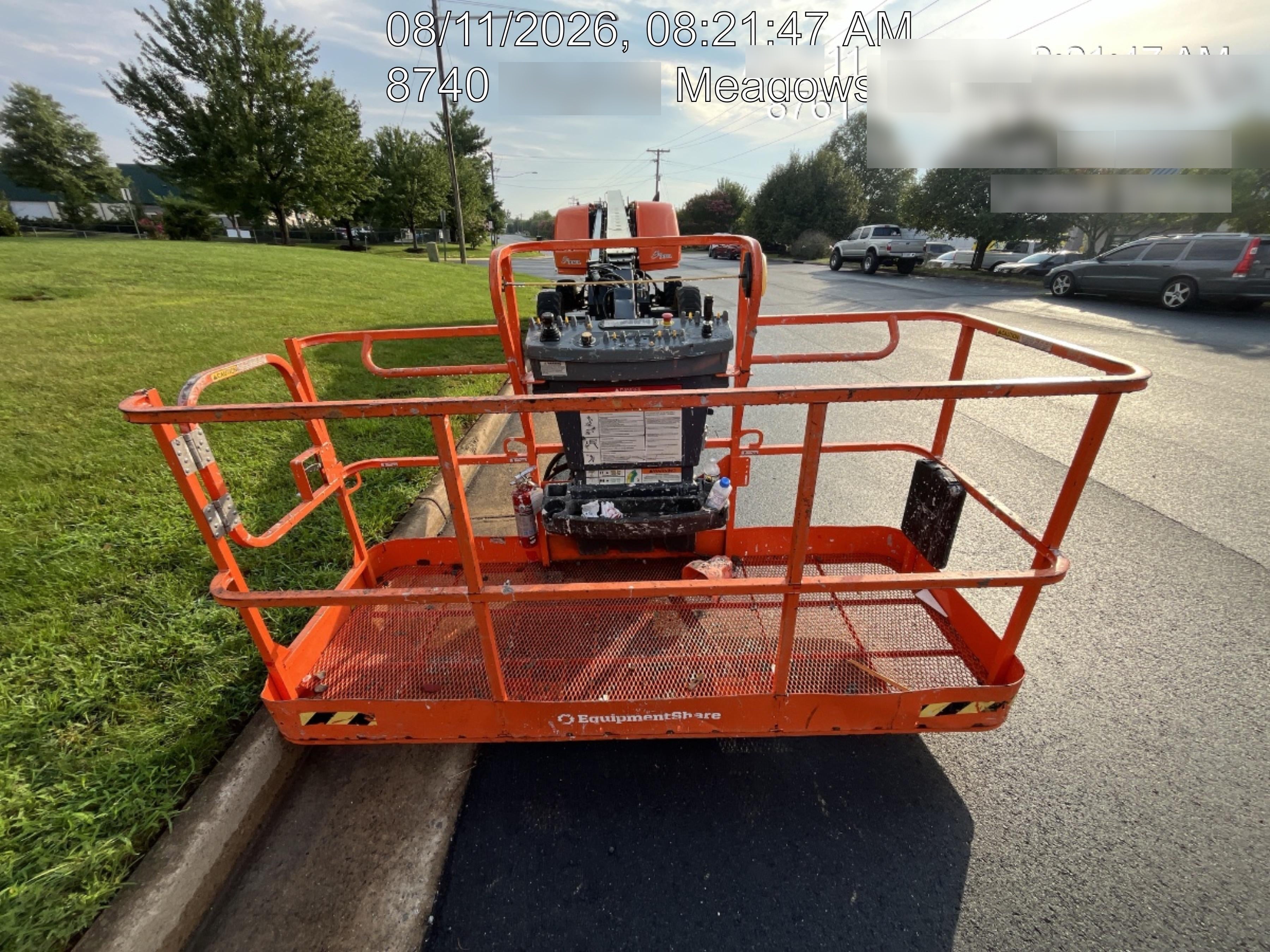 2024 JLG 660SJ