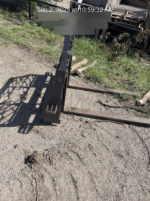2020 PALADIN 48" Pallet Forks - Paladin