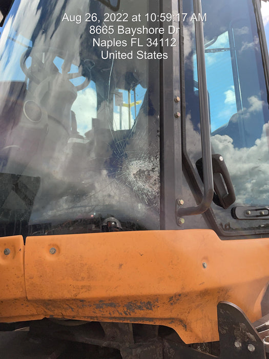 2018 Case 621G CLOSED CAB, 1 FUNCTION, JRB 416 STYLE HYD COUPLER