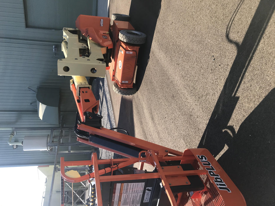 2020 JLG E400AJPN