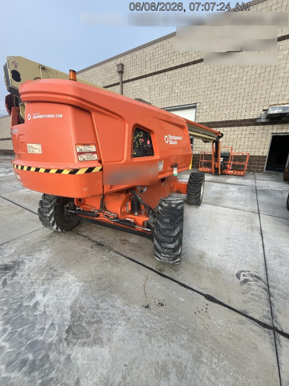 2023 JLG 660SJ