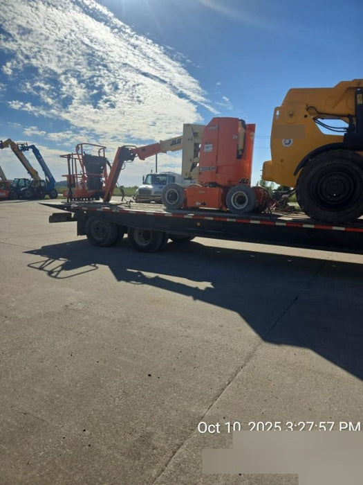 2019 JLG E300AJP