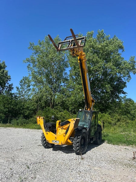 2020 JCB 510-56