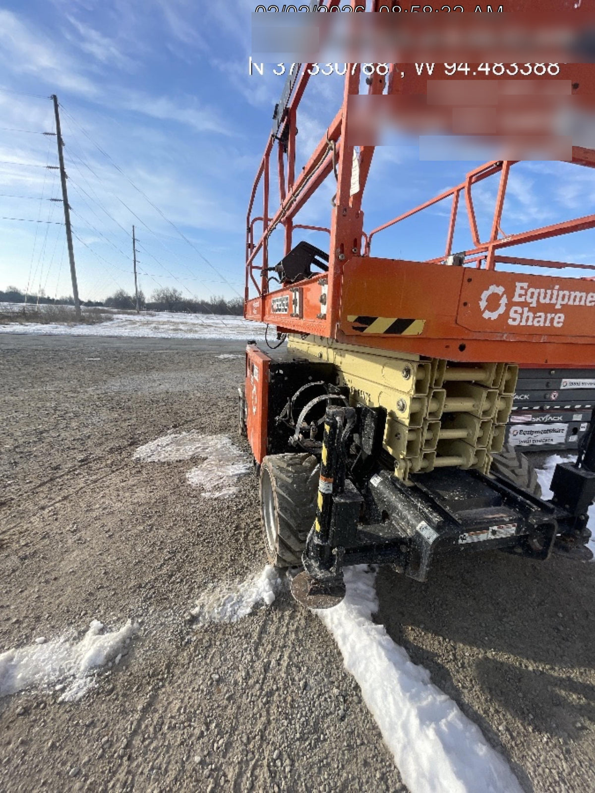 2022 JLG RT3369