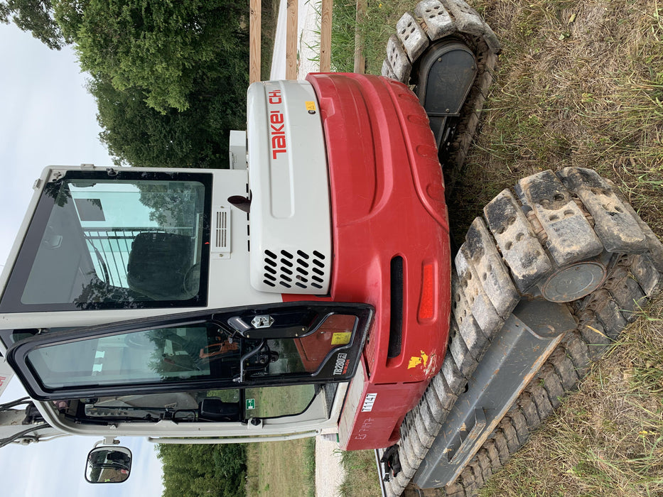2016 TAKEUCHI TB280FR