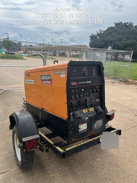 2021 Lincoln Electric Vantage 322 Vantage 322 Ready Pak 3 w/ Decals, ORANGE (includes trailer, cable rack, fender light kit) NO Telematics