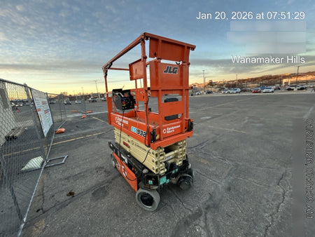 2022 JLG ES1932