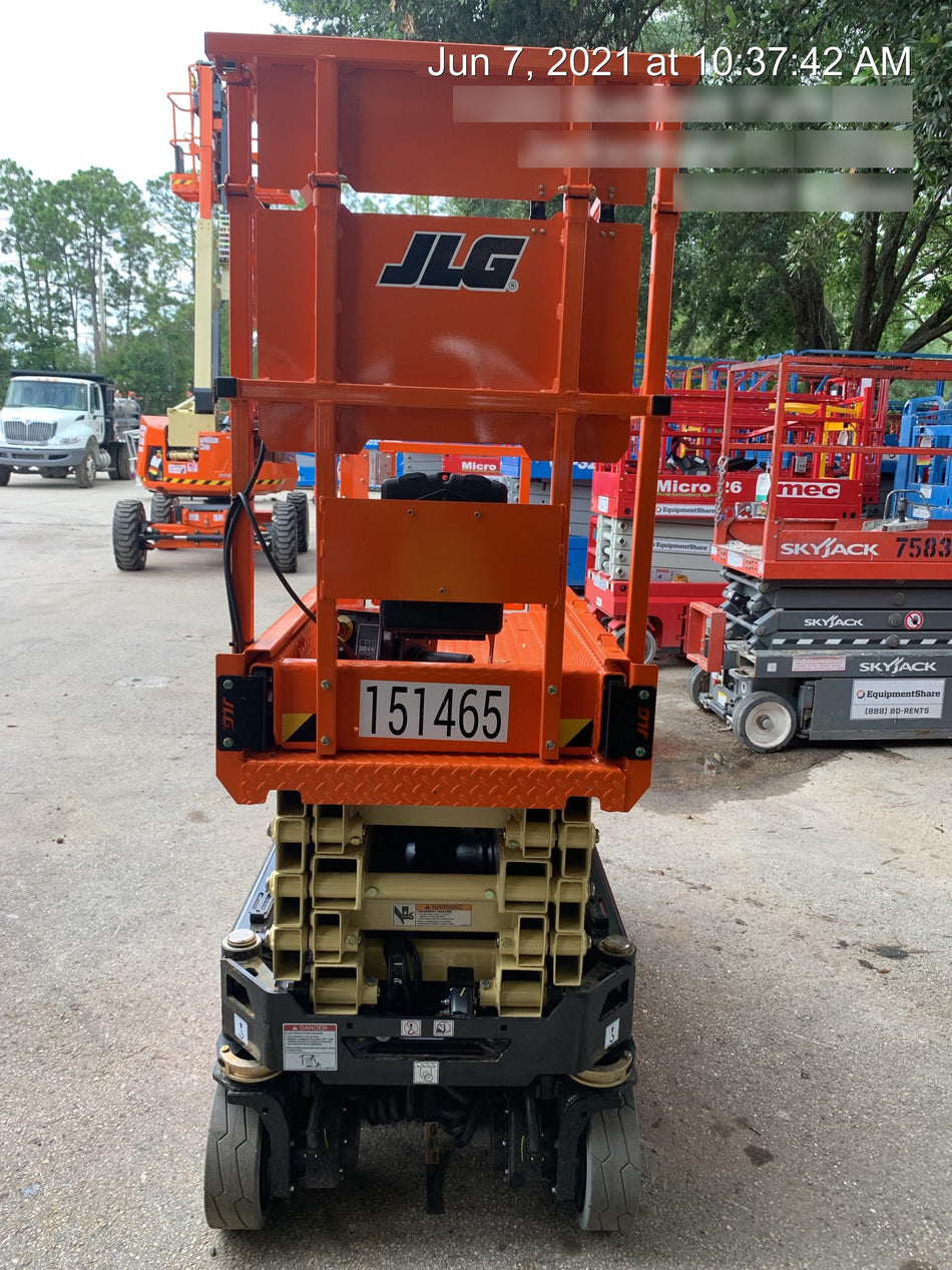 2021 JLG ES1932