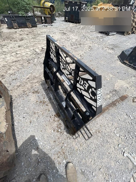 2022 PALADIN 48" Pallet Forks - Paladin