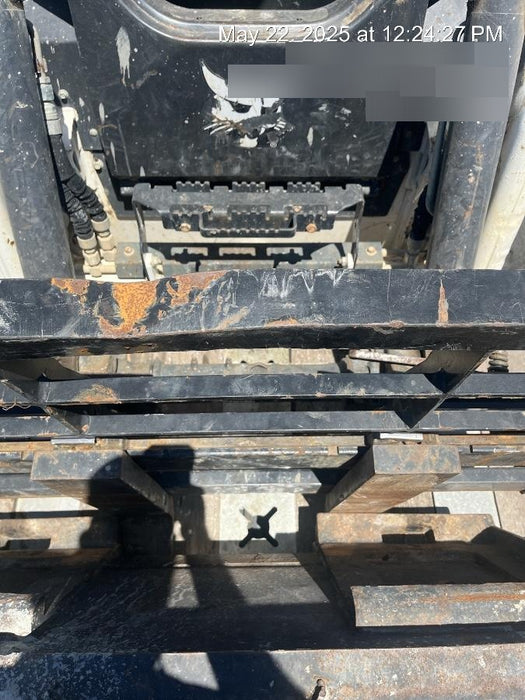 2024 ARROW MATERIAL HANDLING F5100CB