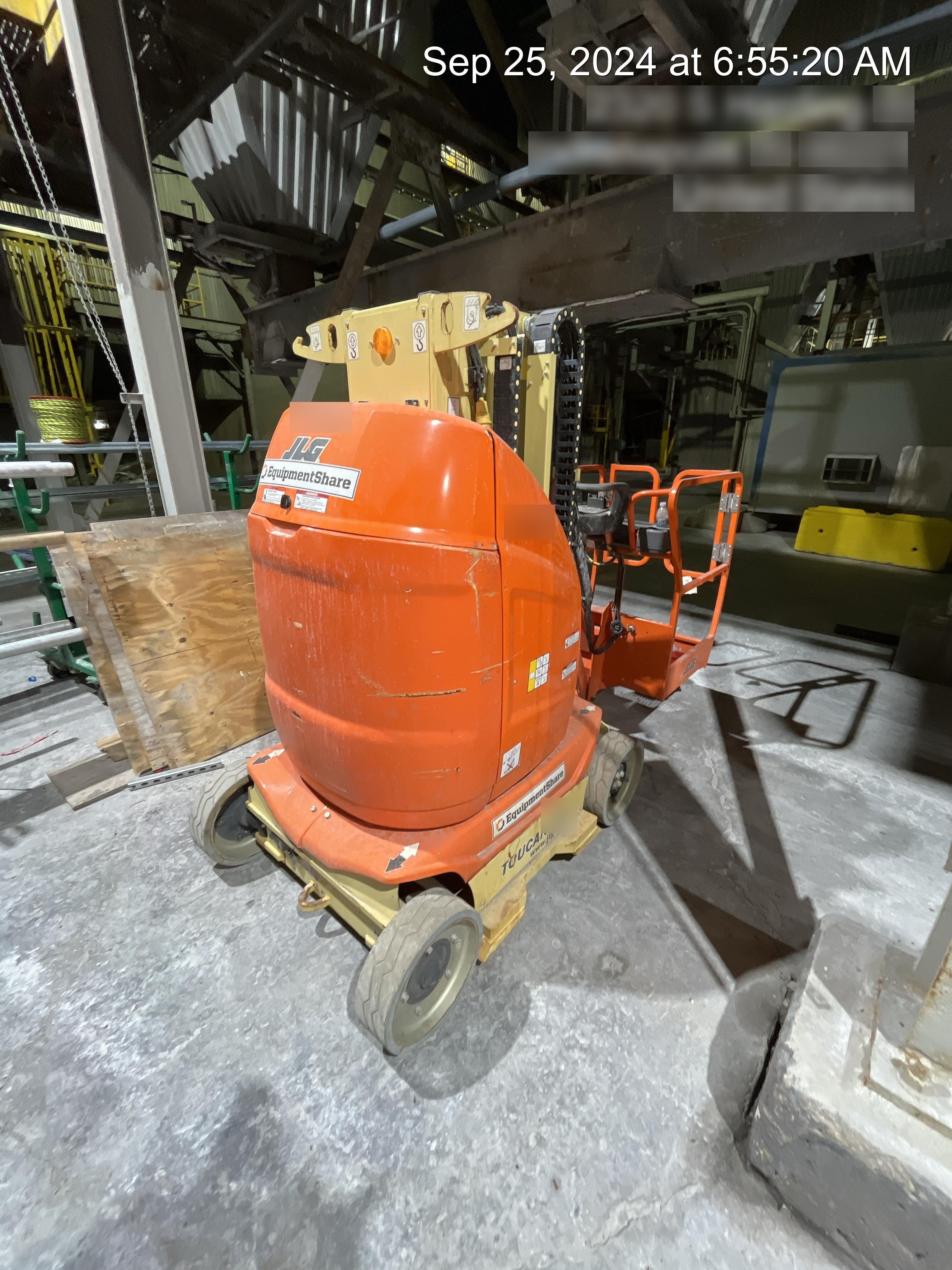 2019 JLG T26E