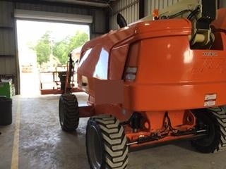 2019 JLG 660SJ
