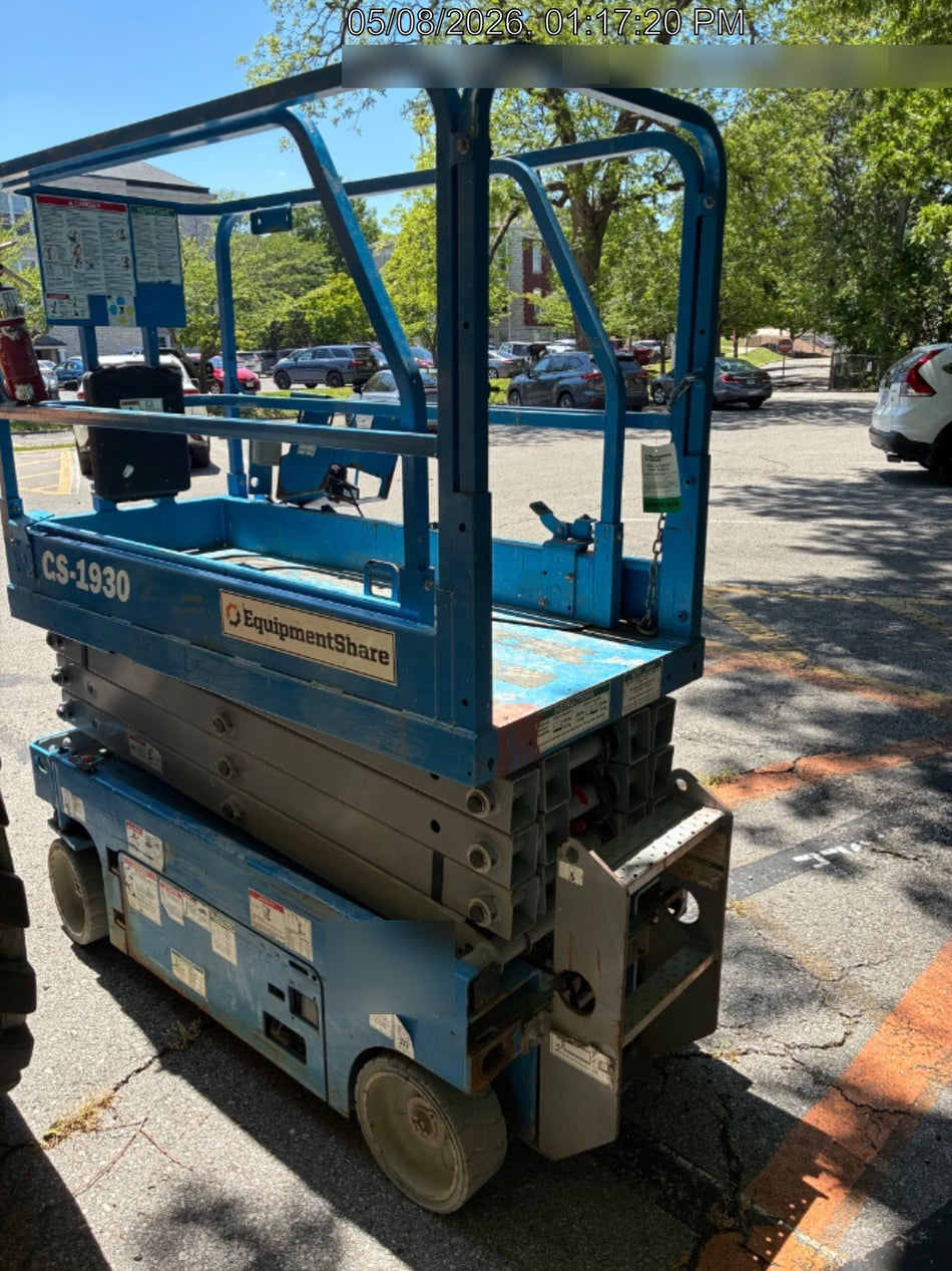 2019 Genie GS-1930 Fixed rails with chain Entry