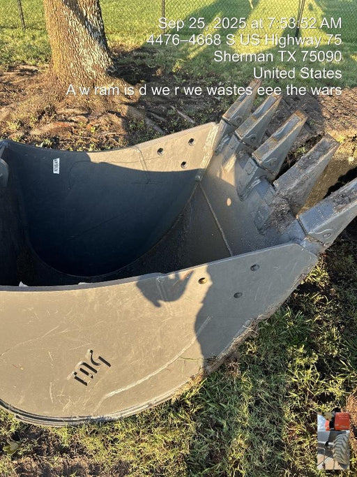 2025 JOHN DEERE 36" Bucket, Excavator 37,000 - 42,000 John Deere