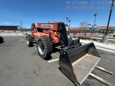 2025 JLG 1001100823