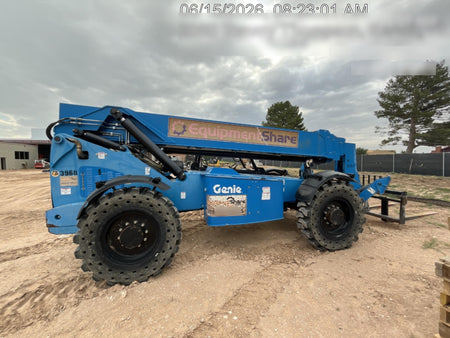 2017 GENIE GTH-1056