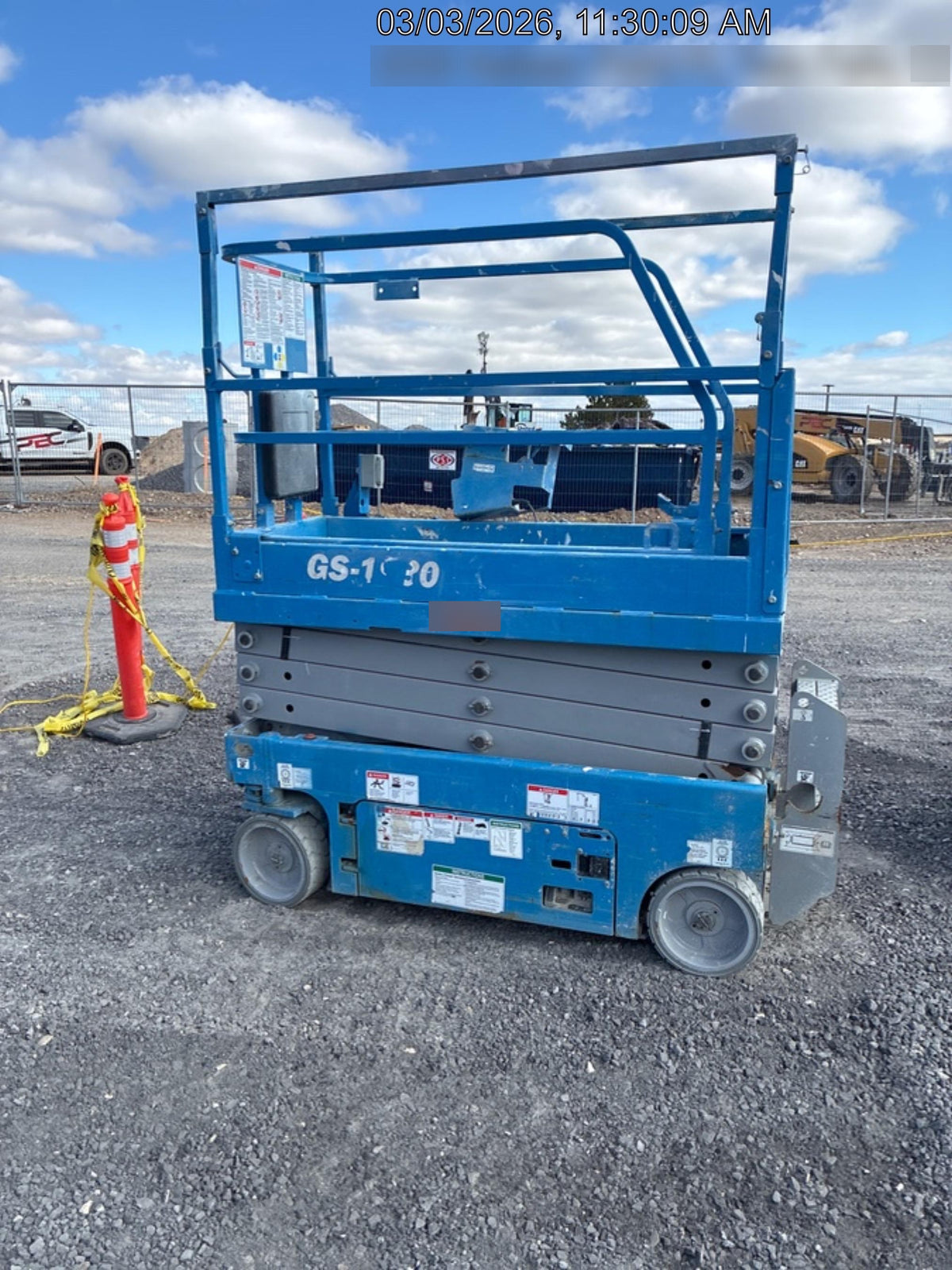 2020 Genie GS-1930 Solid Non Marking Tires, Beacon, Folding rails with half height swing gate