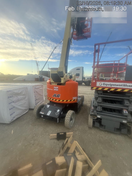 2024 JLG E400AJP Narrow
