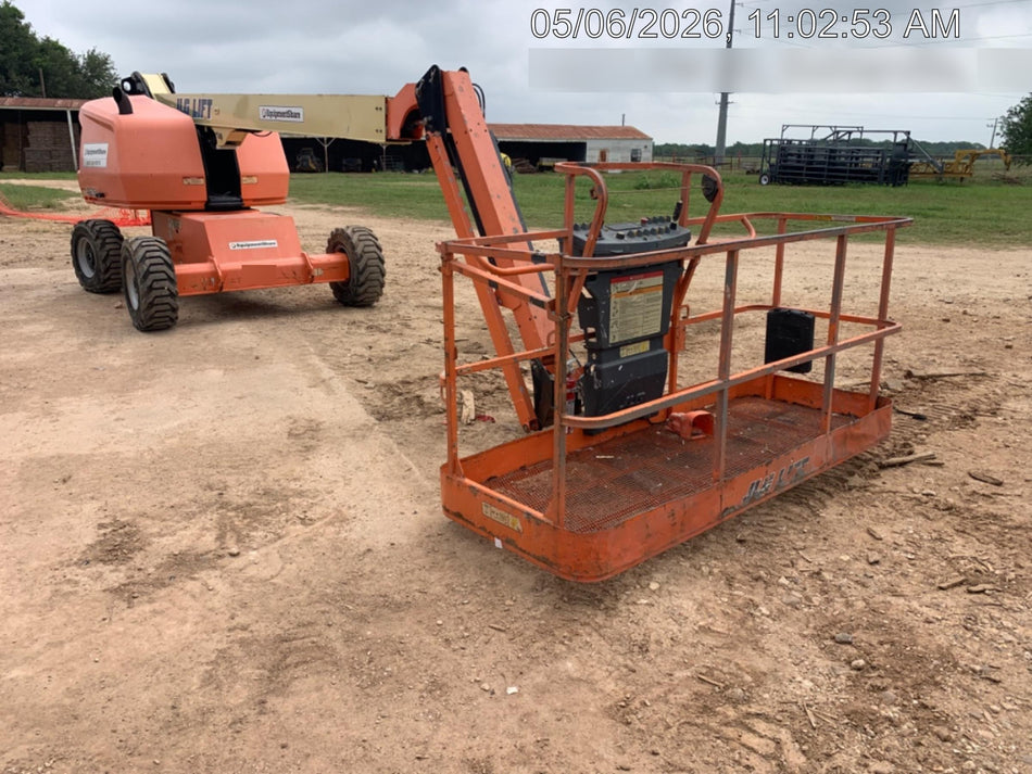 2019 JLG 460SJ