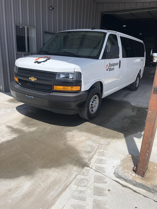 2025 CHEVROLET Express Van - Rental