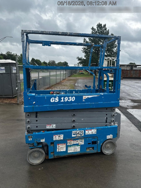 2020 Genie GS-1930 Solid Non Marking Tires, Beacon, Folding rails with half height swing gate