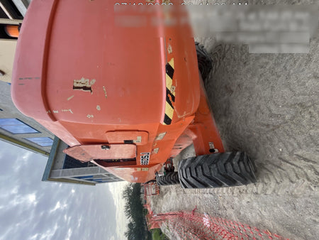 2022 JLG 860SJ