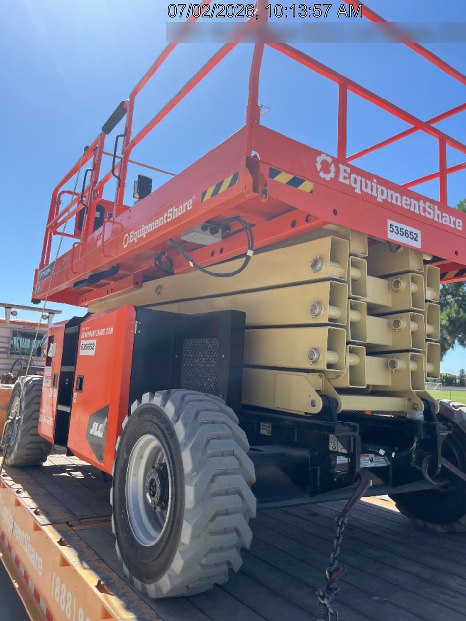2025 JLG RT4394