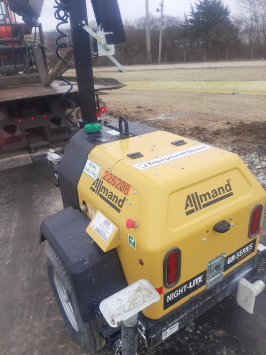 2022 Allmand NLV3GR (4) LED Light Fixture 350W, 23' Vertical Mast, 3kW Prime, Towable, Deep Sea L401, Leveling Jacks, Yanmar T4F 5.8hp