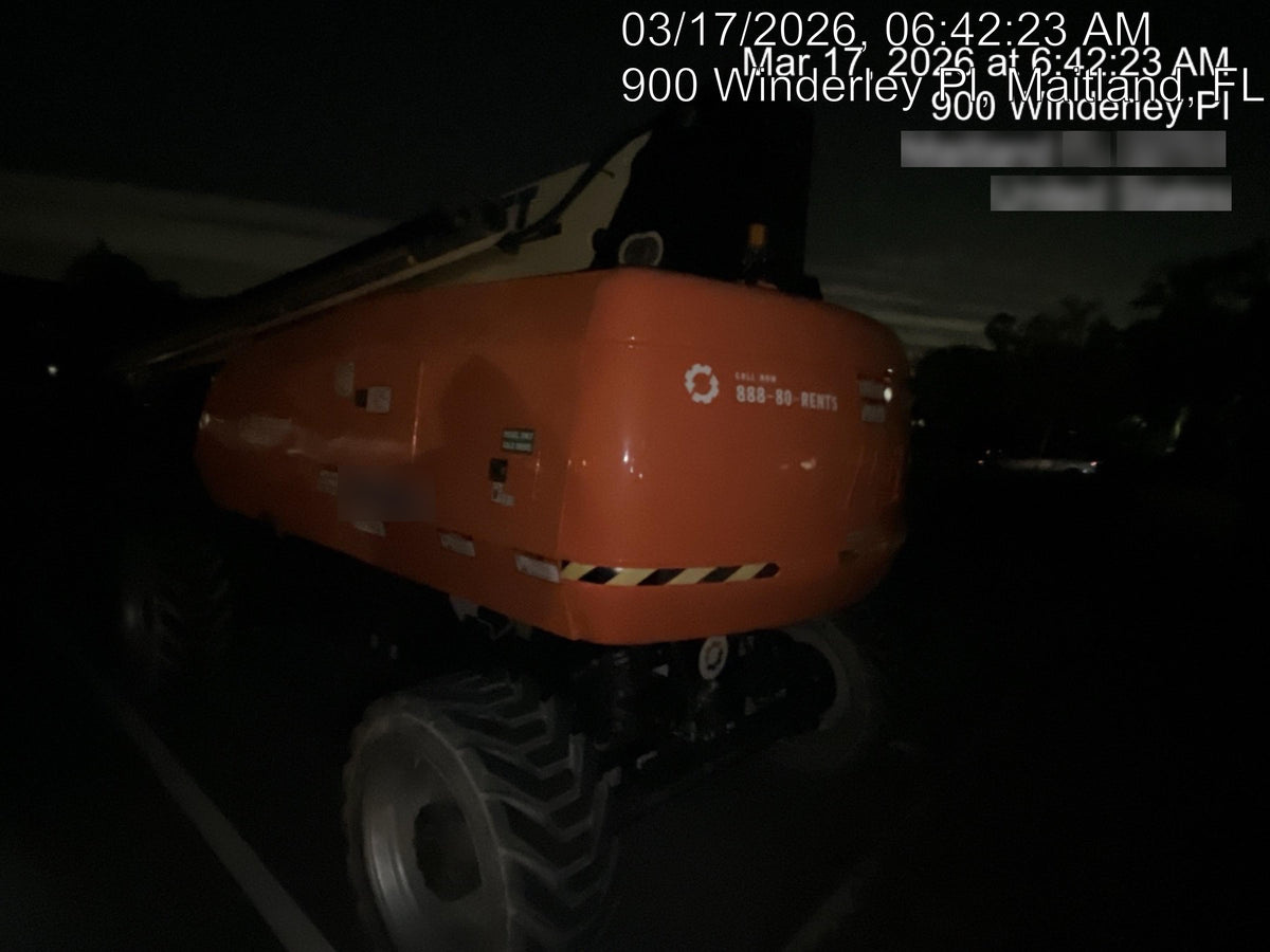2023 JLG 860SJ