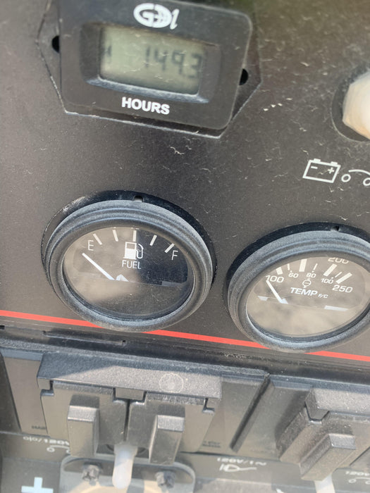 2021 Lincoln Electric Vantage 322 Vantage 322 Ready Pak 3 w/ Decals, ORANGE (includes trailer, cable rack, fender light kit) NO Telematics