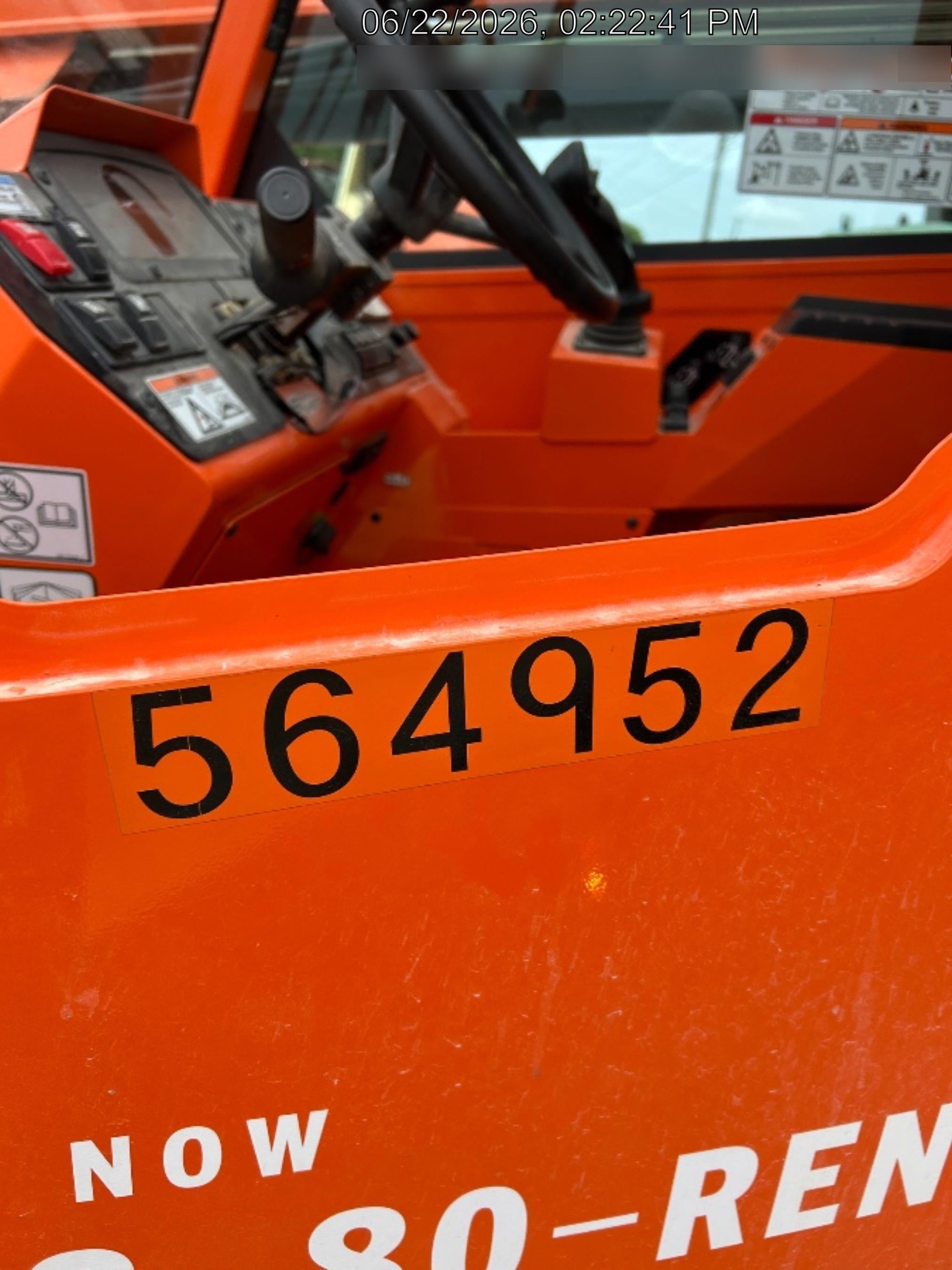 2025 SKYTRAK 10054