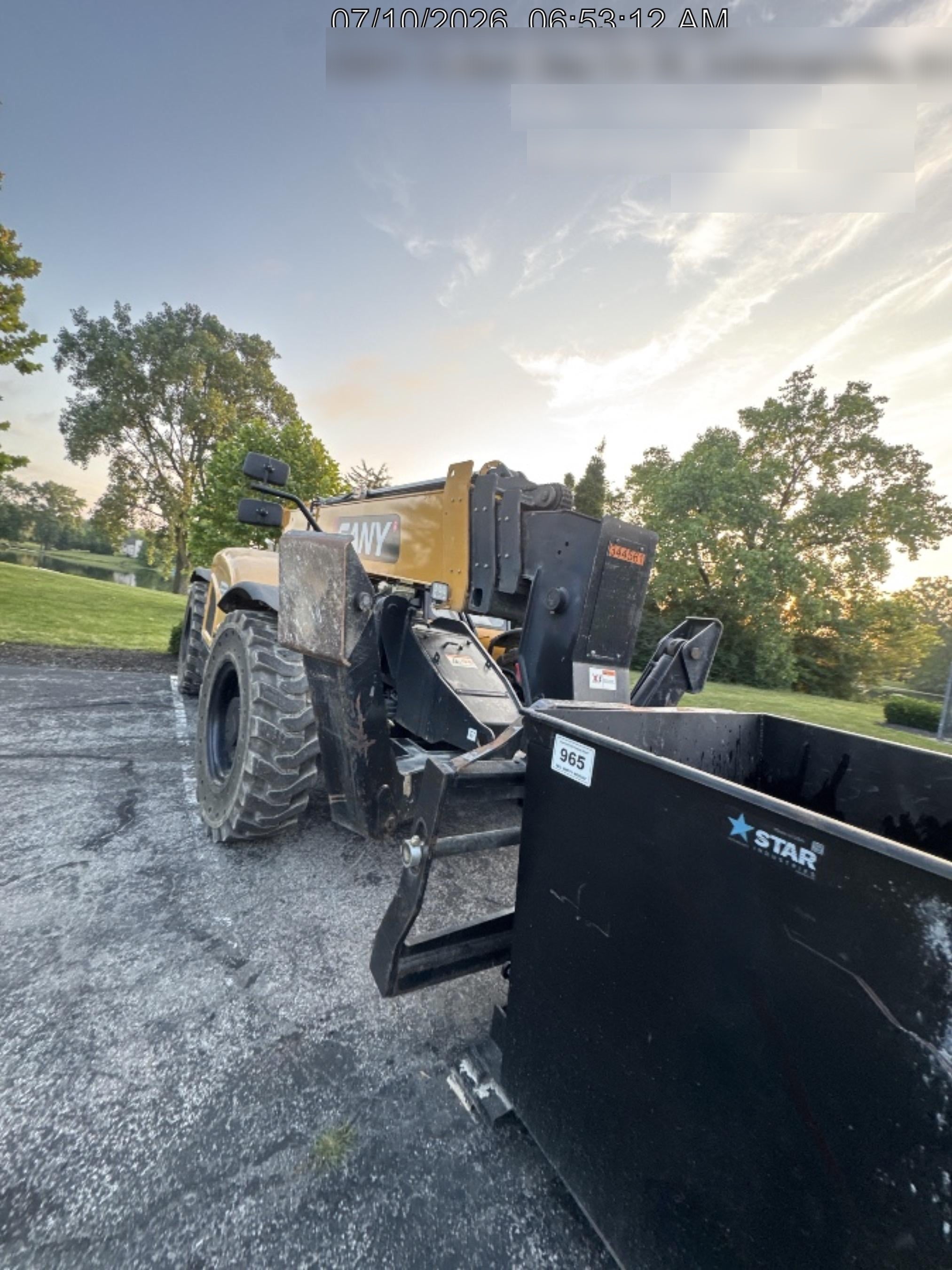 2025 STAR INDUSTRIES M-1820 - Self-Dump Hopper