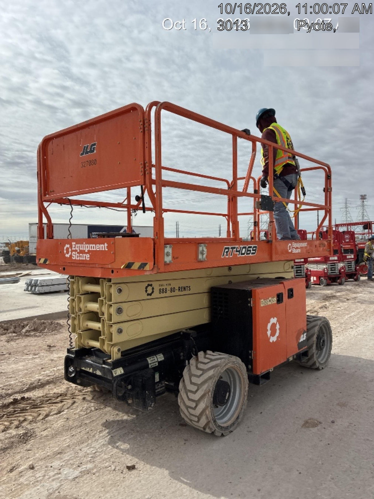2023 JLG RT4069