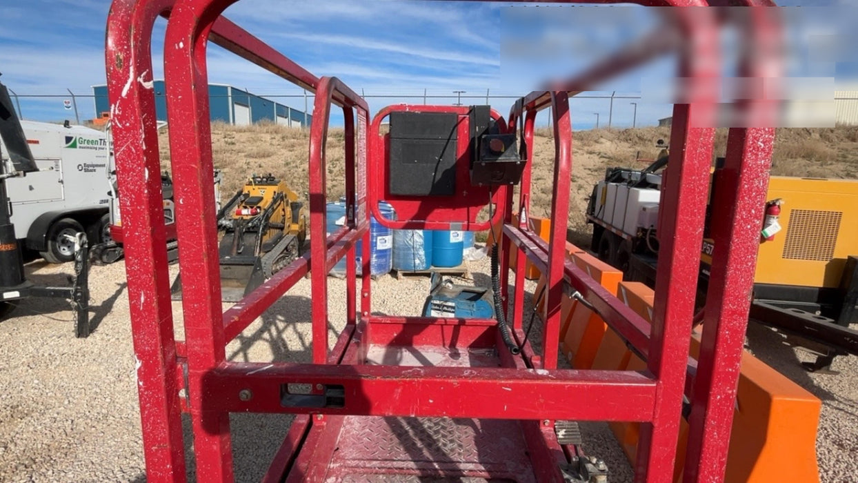 2019 MEC 1330SE Motion Alarm, Beacon, Includes MachineLink keypad and telematics device