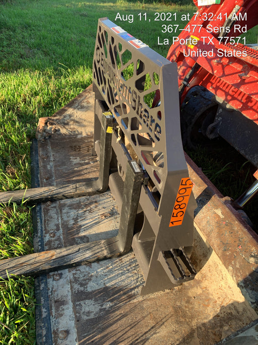 2021 PALADIN 48" Pallet Forks - Paladin