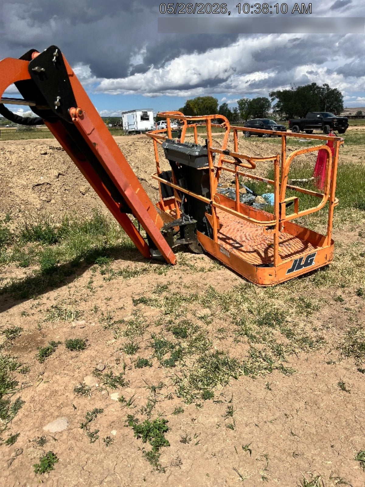 2019 JLG 460SJ Pneumatic Tires