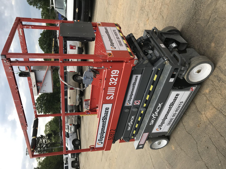 2019 Skyjack SJIII-3219 Standard Options, Trojan Batteries