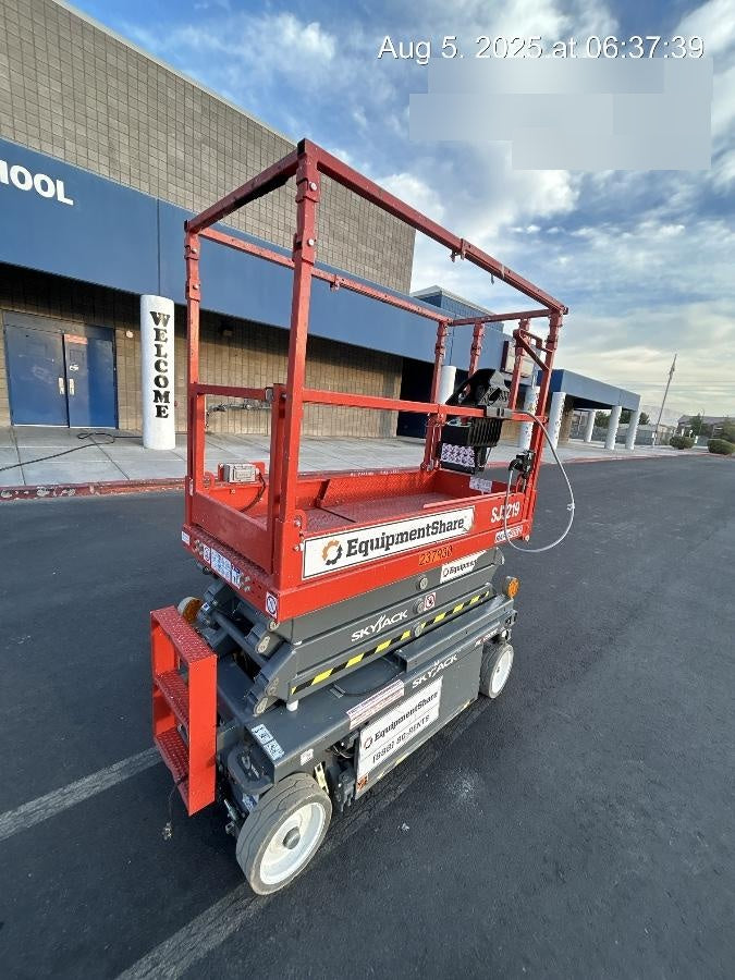 2022 SKYJACK SJ3219