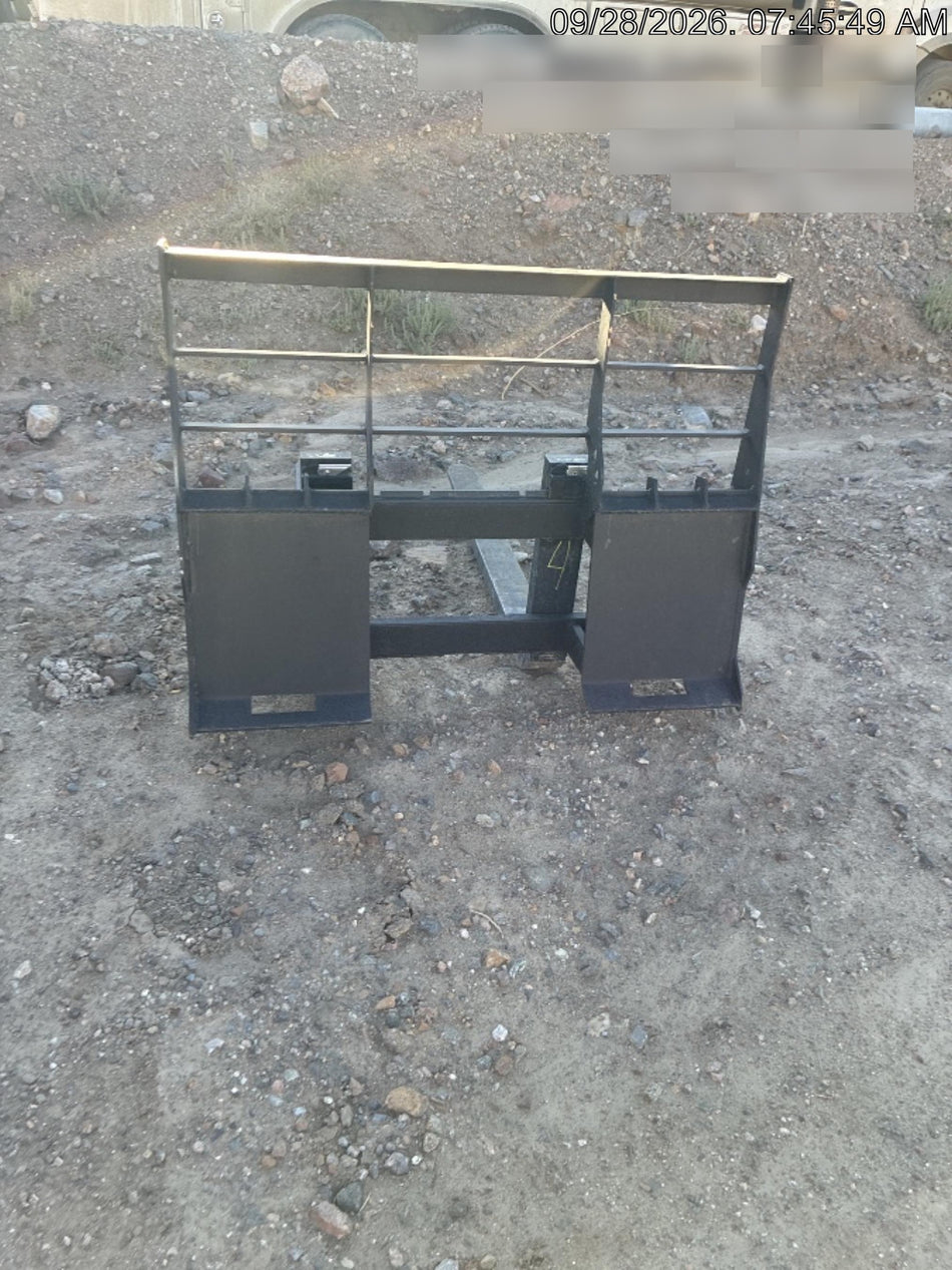 2026 ARROW MATERIAL HANDLING 48" Pallet Forks - Arrow