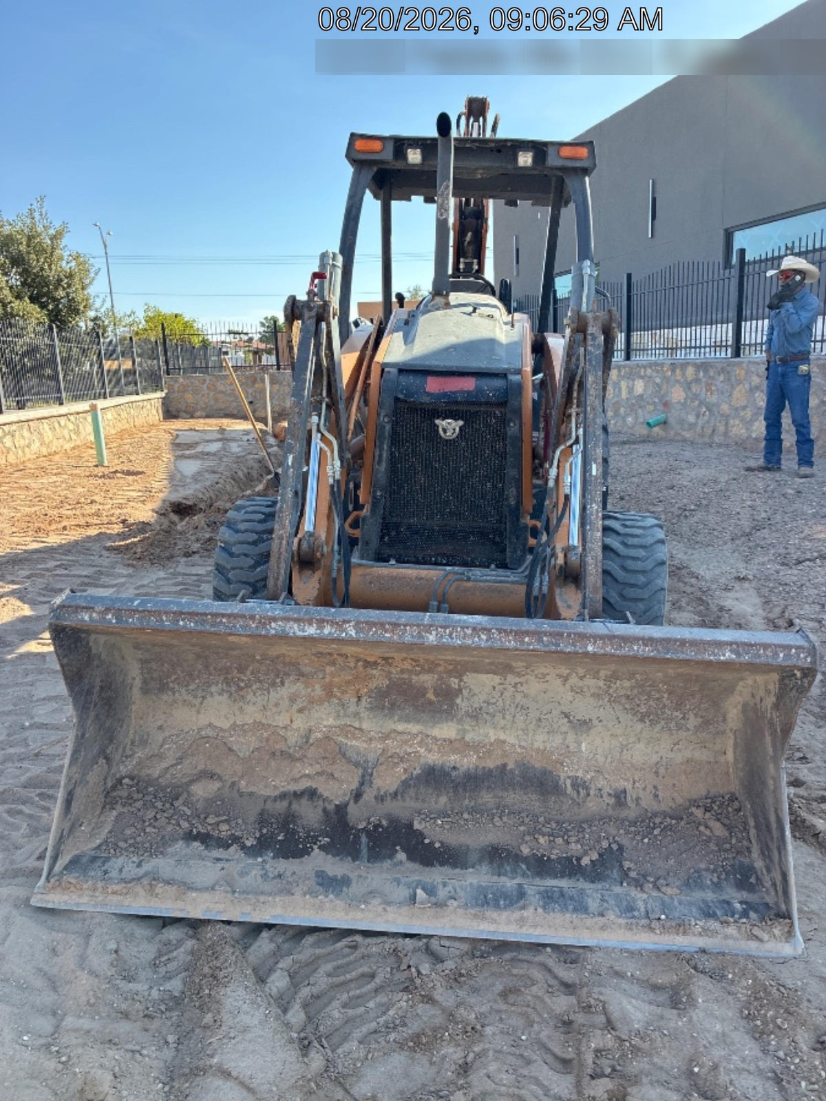 2019 Case 580N EP Canopy, 4WD, GP Front Bucket, Standard Stick, 2-Way Aux Hydraulics, ISO Controls