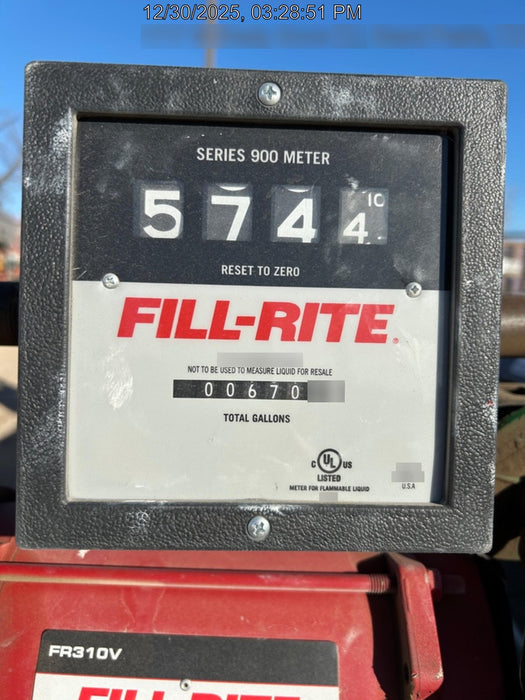 2023 Vac-Tron LP573XDT T4 Koehler Diesel Engine, 500 Gallon Debris Tank, x2 100 Gallon Water Tanks