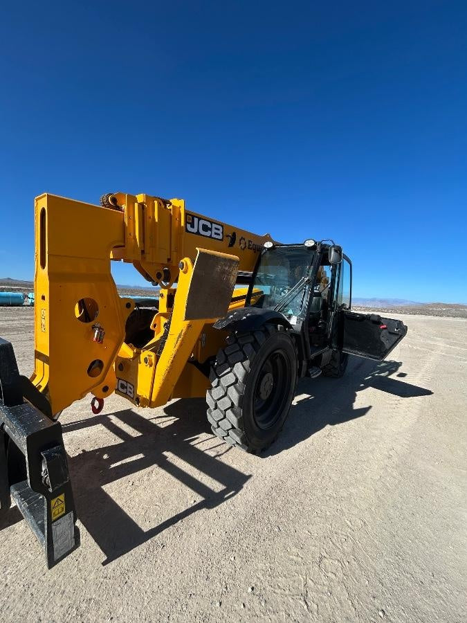 2025 JCB 510-56