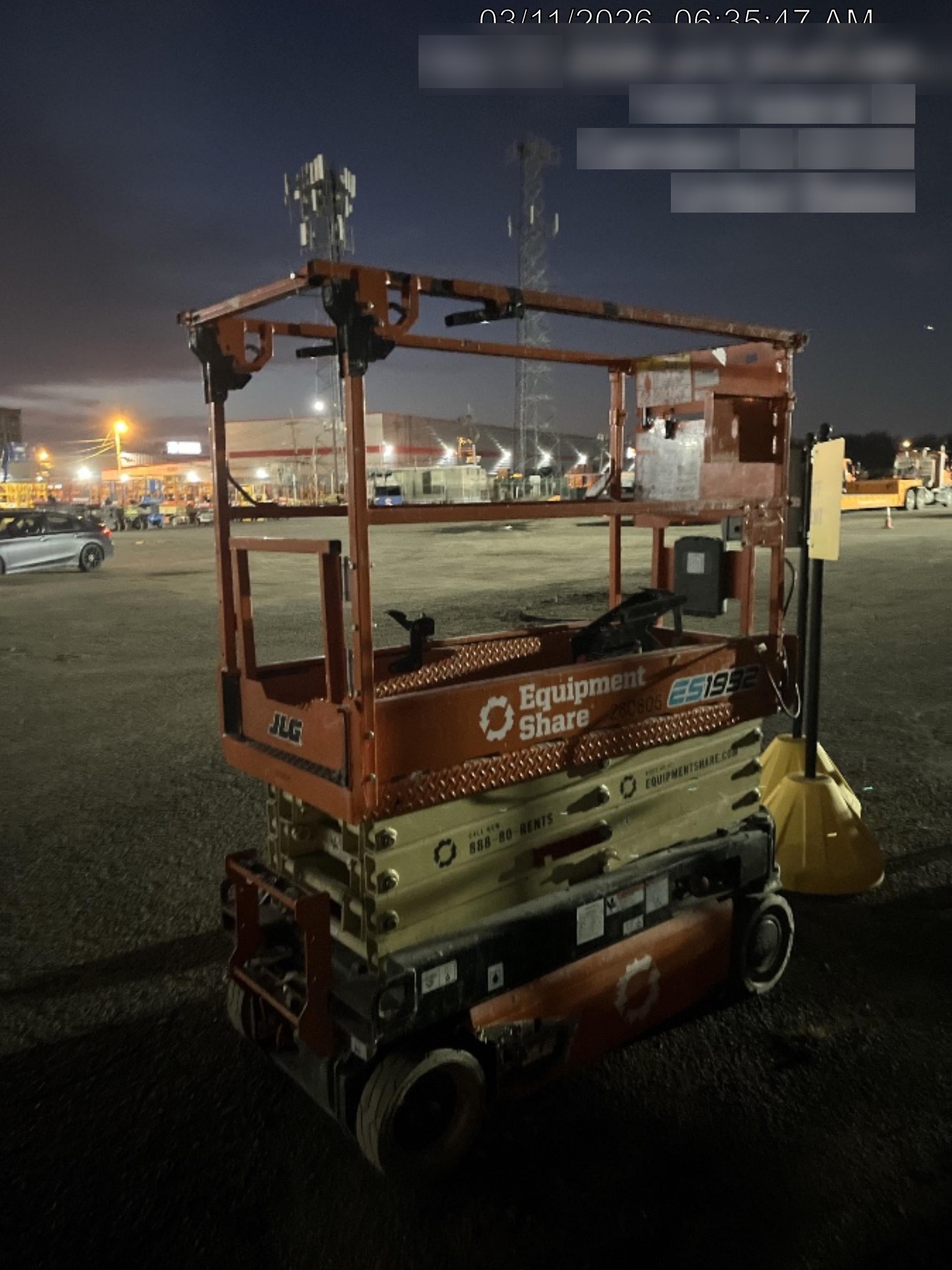 2022 JLG ES1932