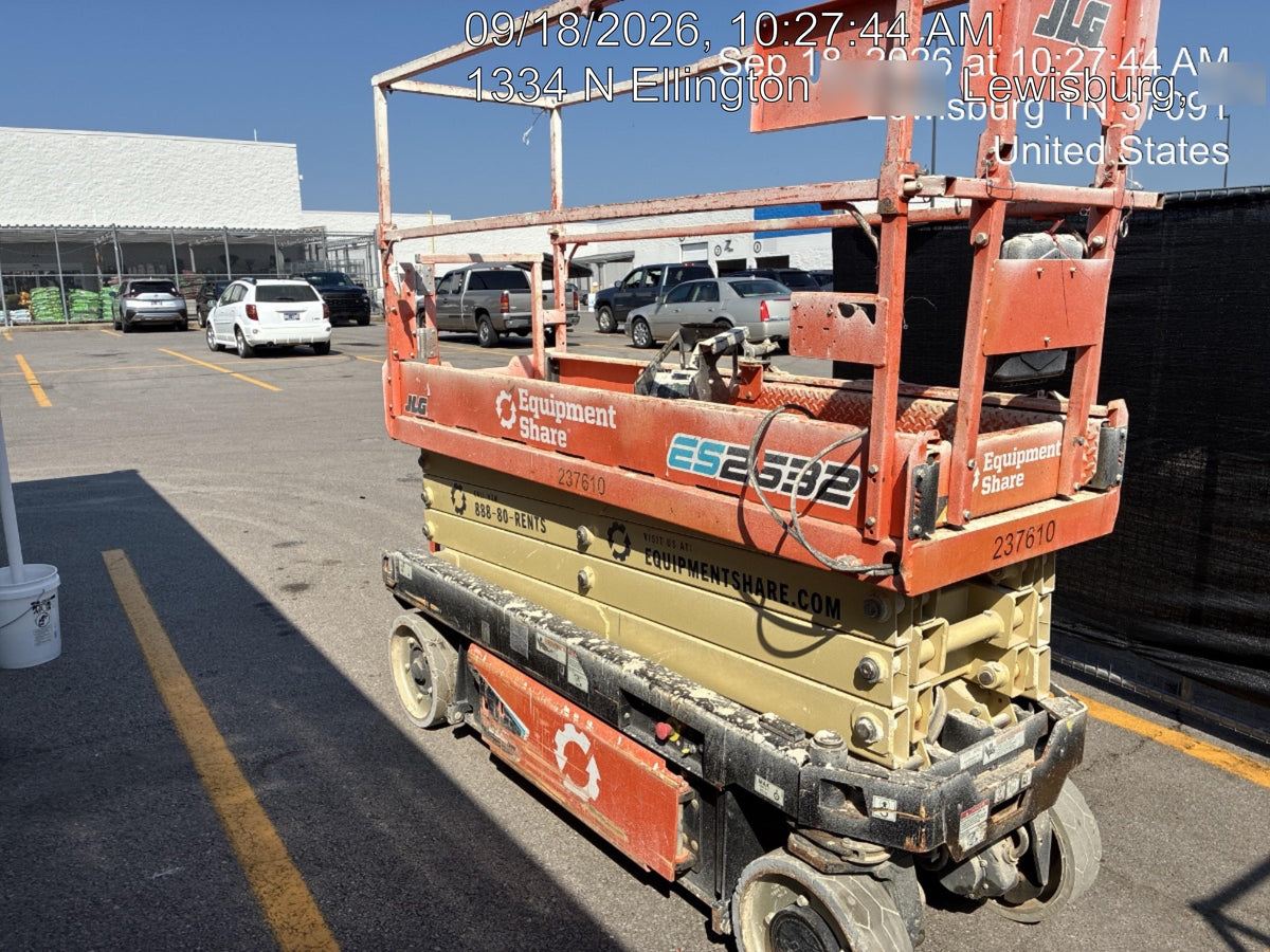 2022 JLG ES2632