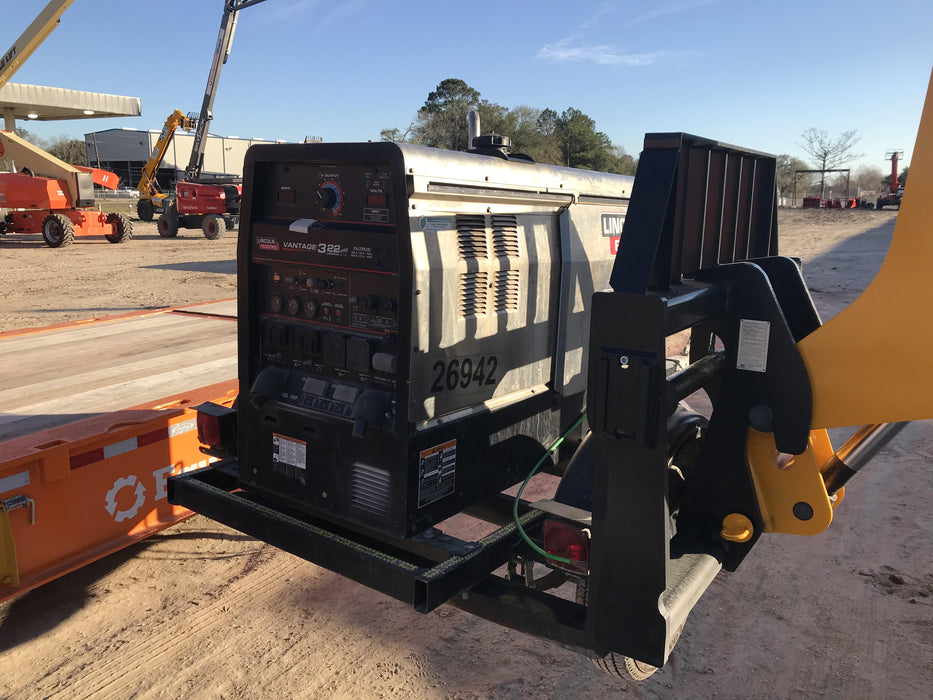 2019 Lincoln Electric Vantage 322 Lincoln Vantage 322 Welder w/Trailer, Light Kit, Cable Rack