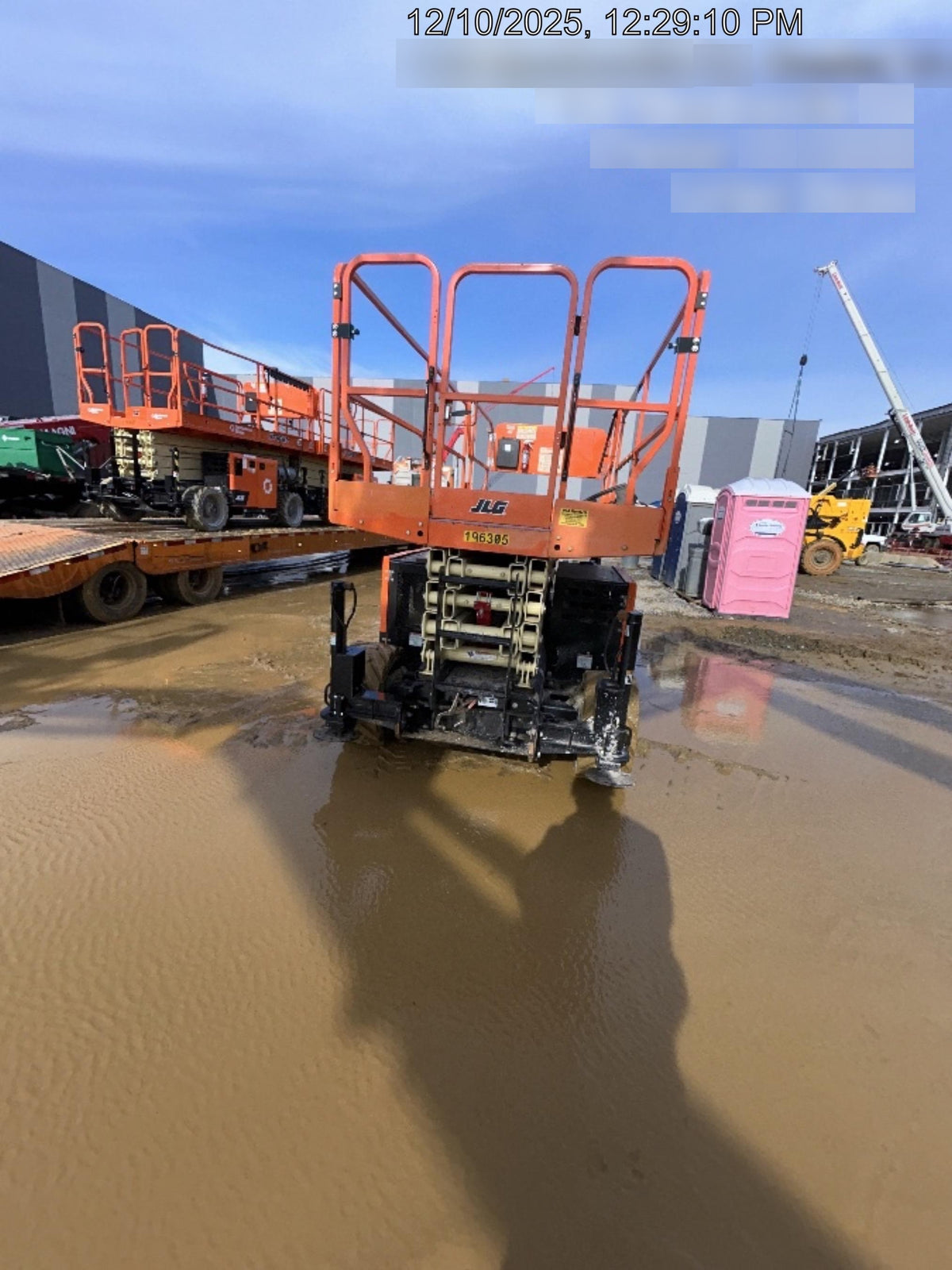 2021 JLG RT4069