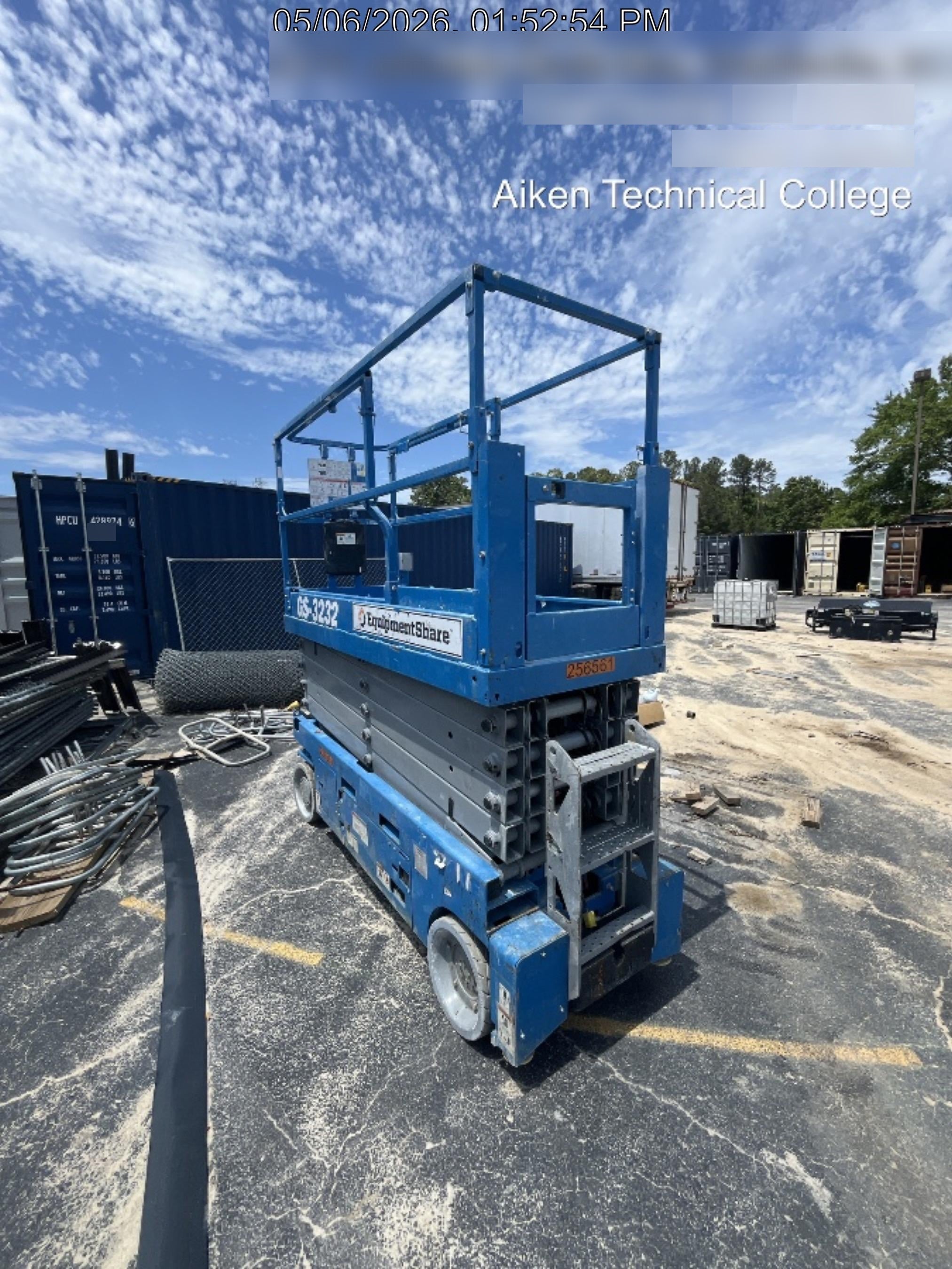 2022 GENIE GS-3232