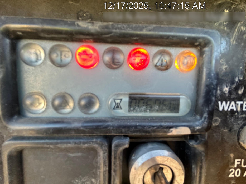 2022 Vac-Tron LP573XDT T4 Koehler Diesel Engine, 500 Gallon Debris Tank, x2 100 Gallon Water Tanks