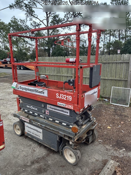 2021 SKYJACK SJ3219