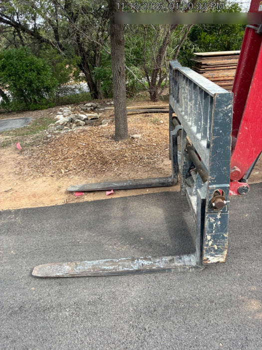 2019 Manitou MTA8044 MTA 8044 - 74 HP T4, Canopy, Worklights/Strobe, Beacon, 66" Carriage, 48" Forks, Solid Tires, Lift Hook, Aux Hydraulics